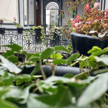 Leonora Hostal ปวยบลา ภายนอก รูปภาพ