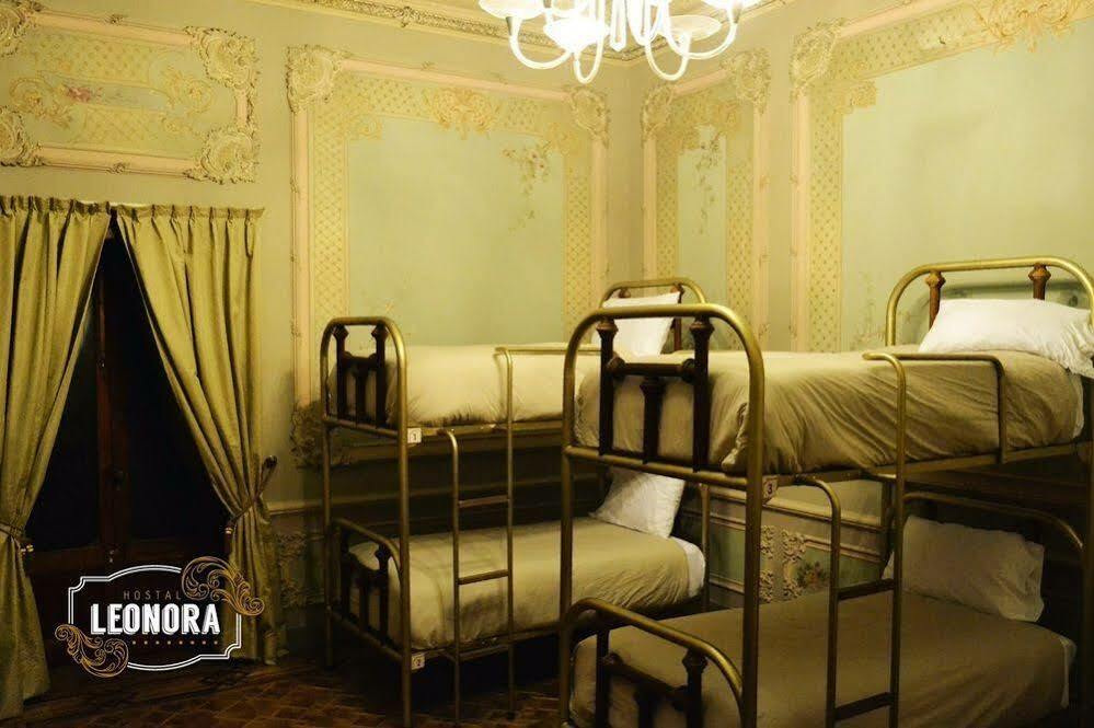 Leonora Hostal ปวยบลา ภายนอก รูปภาพ