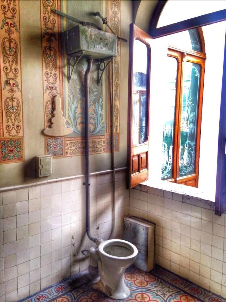 Leonora Hostal ปวยบลา ภายนอก รูปภาพ